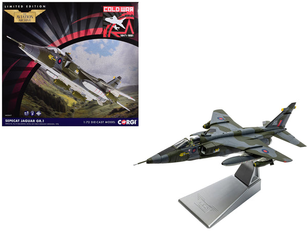 SEPECAT Jaguar GR.1 Aircraft "XX963/AL No.14 Squadron RAF Germany Bruggen" (1976) Royal Air Force "The Aviation Archive" Series 1/72 Diecast Model Car by Corgi