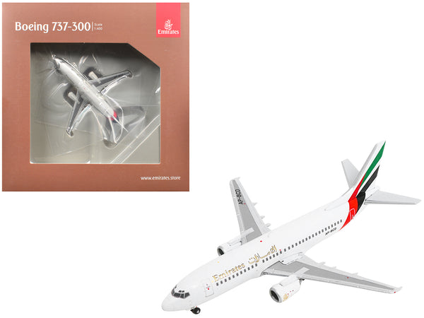 Boeing 737-300 Commercial Aircraft "Emirates Airlines" (AP-BCD) White with Striped Tail 1/400 Diecast Model by GeminiJets