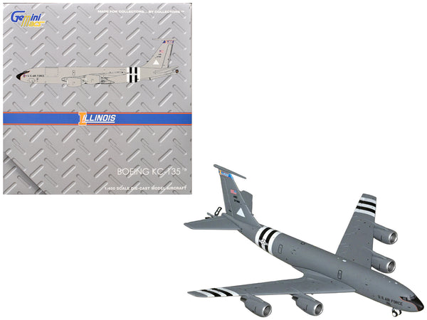 Boeing KC-135R Stratotanker Aircraft "Illinois Air National Guard" United States Air Force (63-7981) Gray "Gemini Macs" Series 1/400 Diecast Model Airplane by GeminiJets