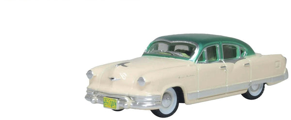 1953 Kaiser Manhattan Stardust Ivory with Jade Green Metallic Top 1/87 (HO) Scal