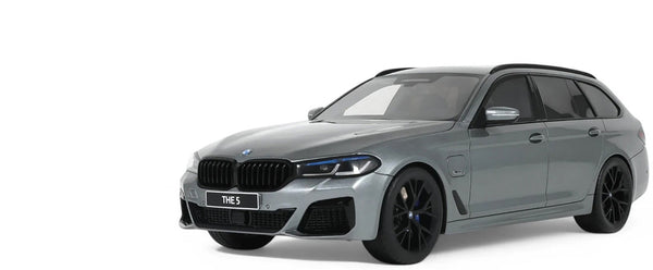2023 BMW 530E XDrive M Silver Metallic 1/18 Model Car by GT Spirit